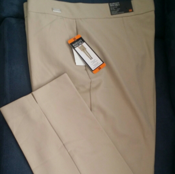 Badgley Mischka Dress Pants - Picture 2 of 3